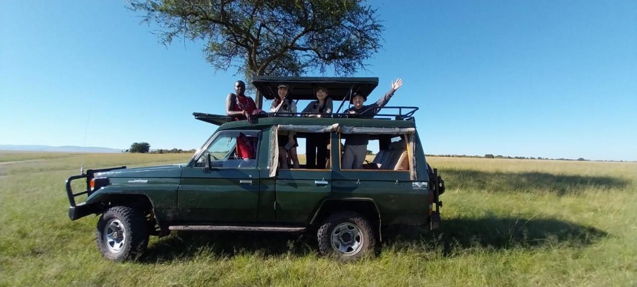 Maasai Mara Safari Camp In Kenya Bed & Breakfast Sekenani Exterior photo